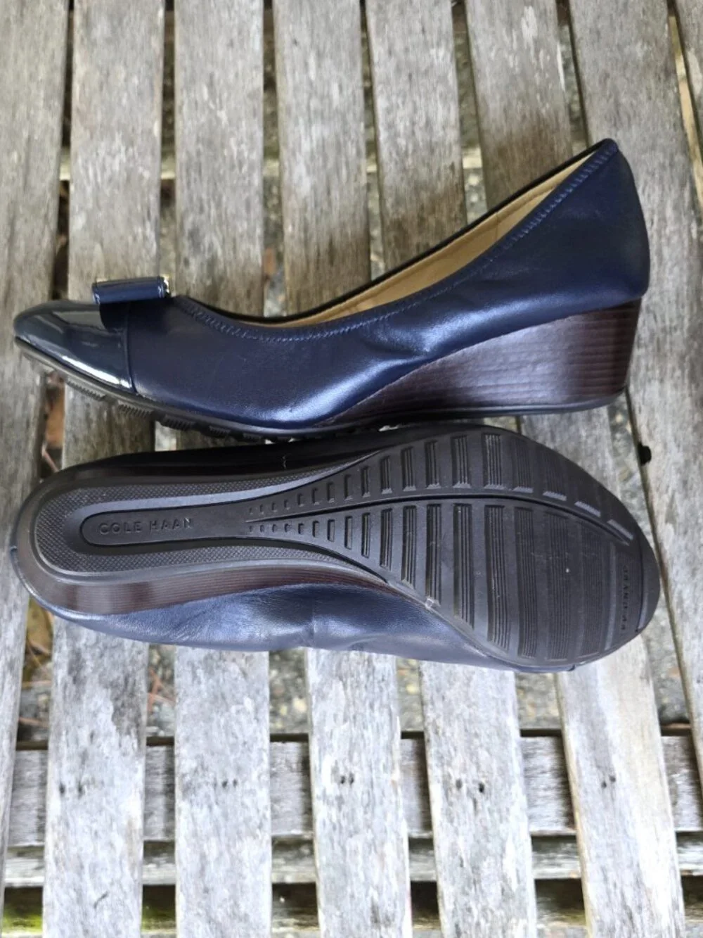 New COLE HAAN Navy Blue Leather Small Wedge Pumps Shoes 8.5